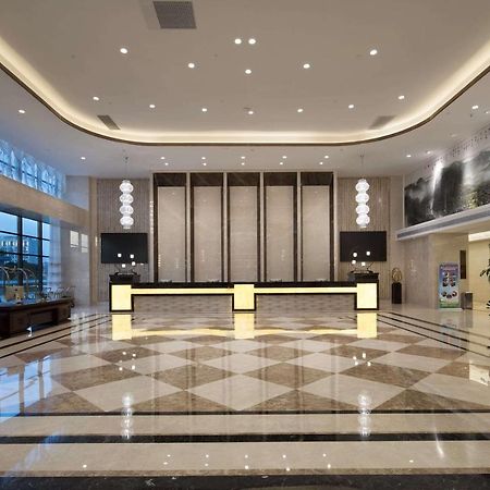 Ramada Plaza By Wyndham Enshi Hotel Ngoại thất bức ảnh